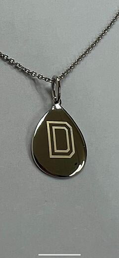 Single Letter - D